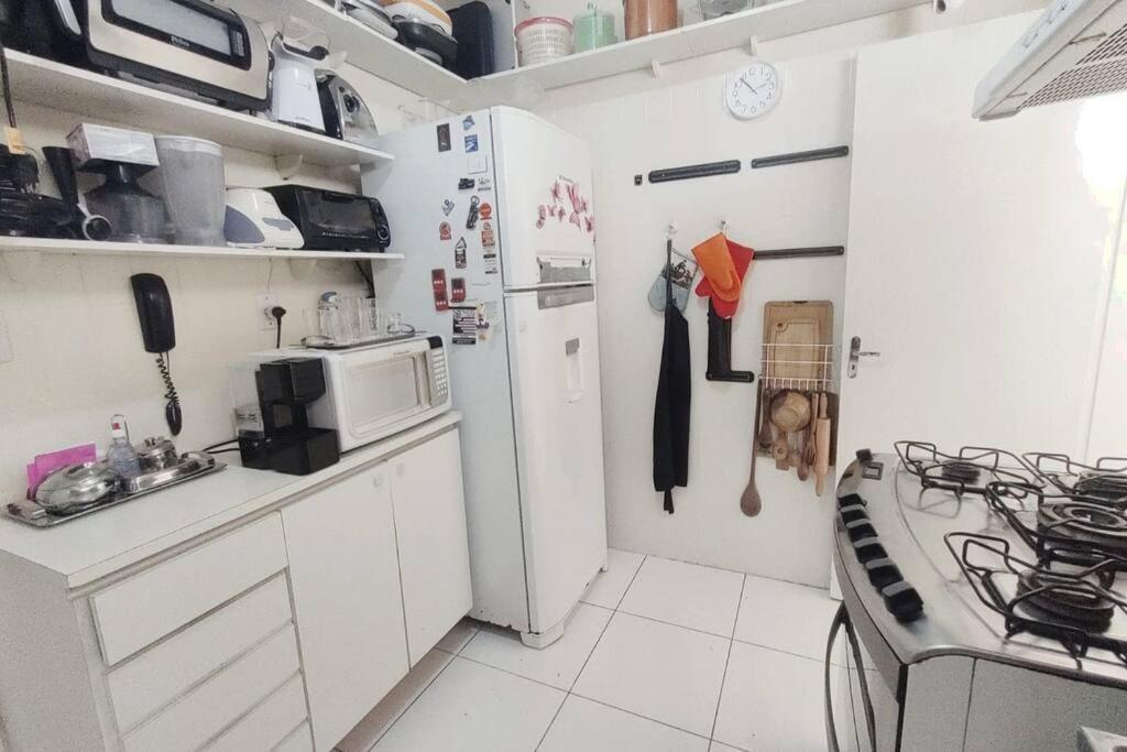 Espacoso Em Excelente Localizacao Na Barra Apartment